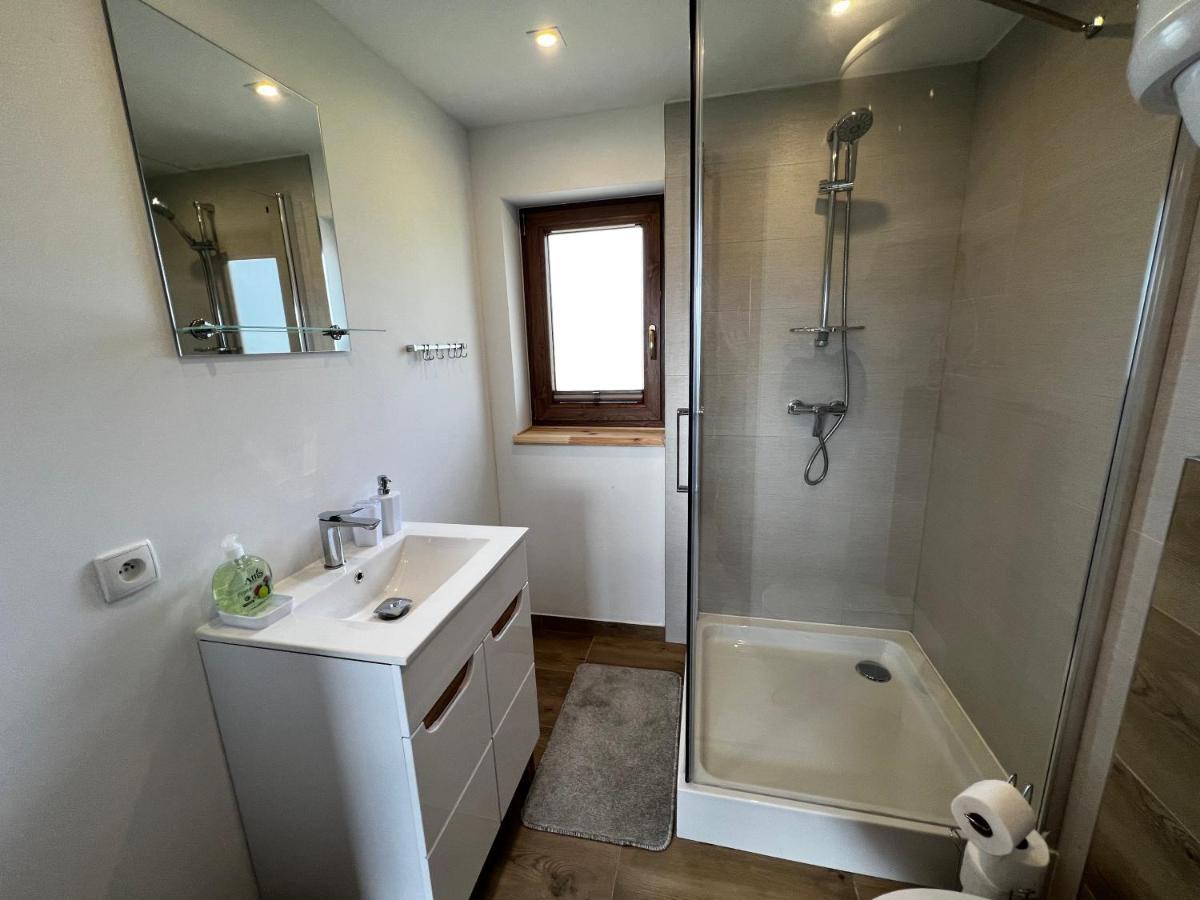 Styry Pory Roku Apartment Gron Luaran gambar