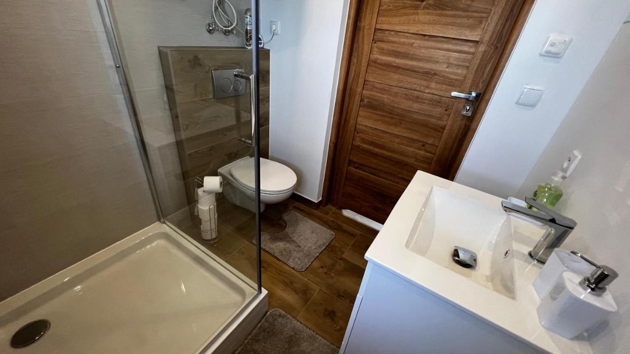 Styry Pory Roku Apartment Gron Luaran gambar